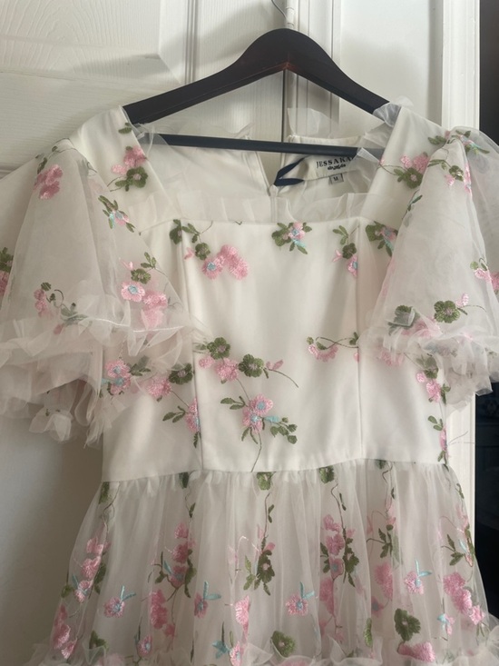 Dresses & Skirts - Jess and Aiden White Floral Embroidered Tulle Dress